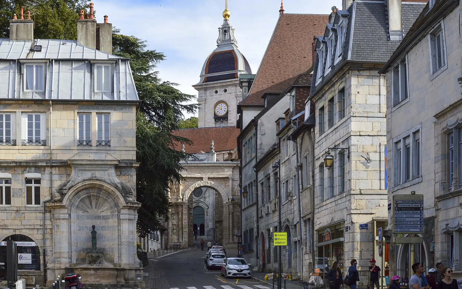 Une rue de Besançon, cœur de la zone d'intervention d'ECI Déménagements